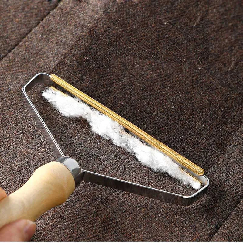 Portable Lint Remover Brush – Pet Hair & Fabric Cleaner